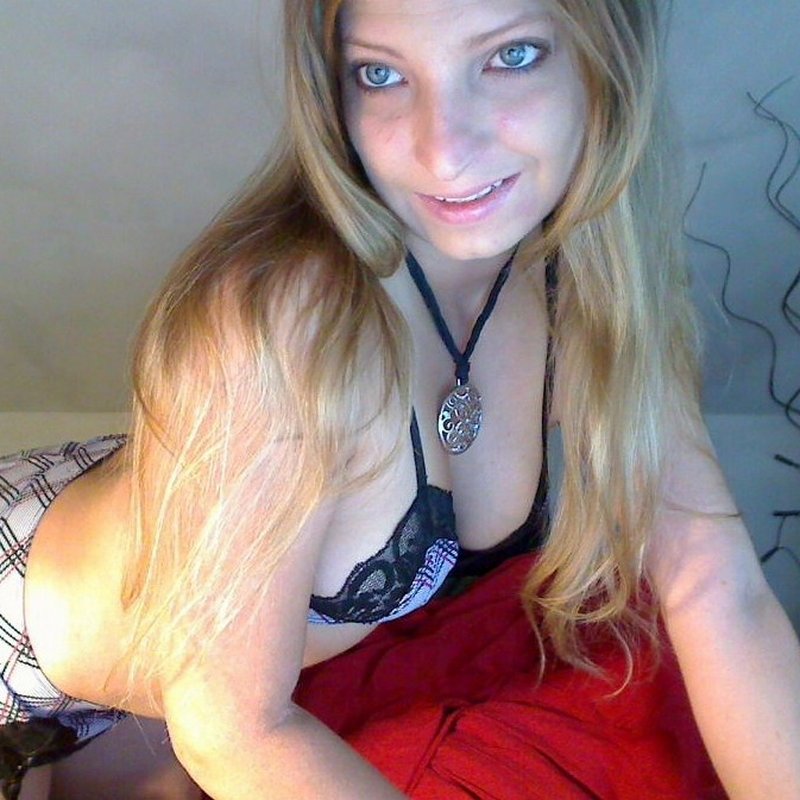 Renée 34 Escort Pontarlier