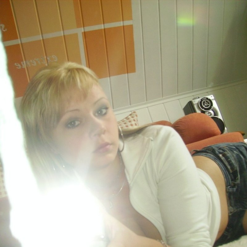 Barbara 23 Escort girl Le Fons