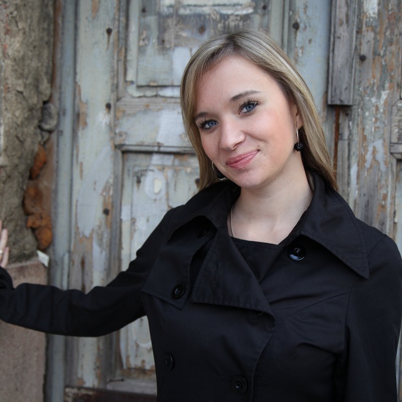 Ouida 28 Escort Leurriou