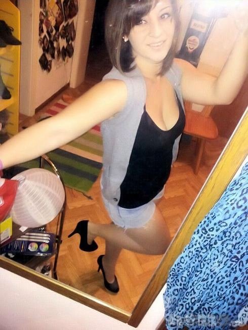 Alphonsine 20 Rencontre escort La Croix Rouge