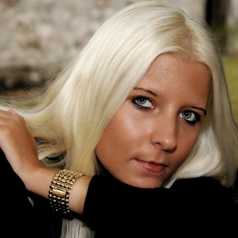 Alphonsine 24 Escort Saint-André-les-Vergers