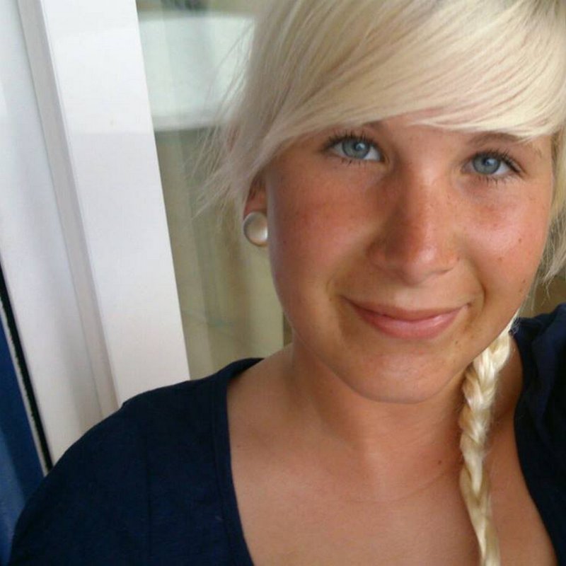 Christelle 24 Escort-girls Behren-lès-Forbach