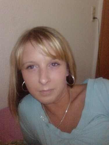 Cerise 25 Escort Puilboreau