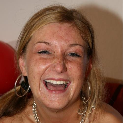 Clémence 29 Rencontre escort Le Cateau