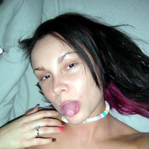 Angèle 20 Escorte Béchade